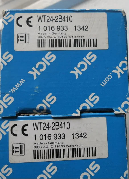 New  SICK  WT24-2B410  Photoelectric switch   free shipping