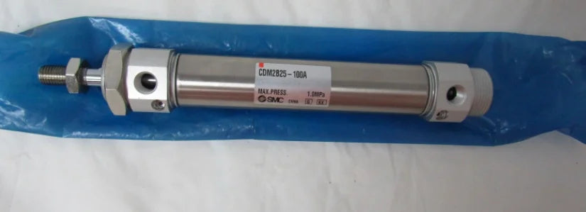 New  SMC  CDM2B25-100A  Cylinder  free shipping