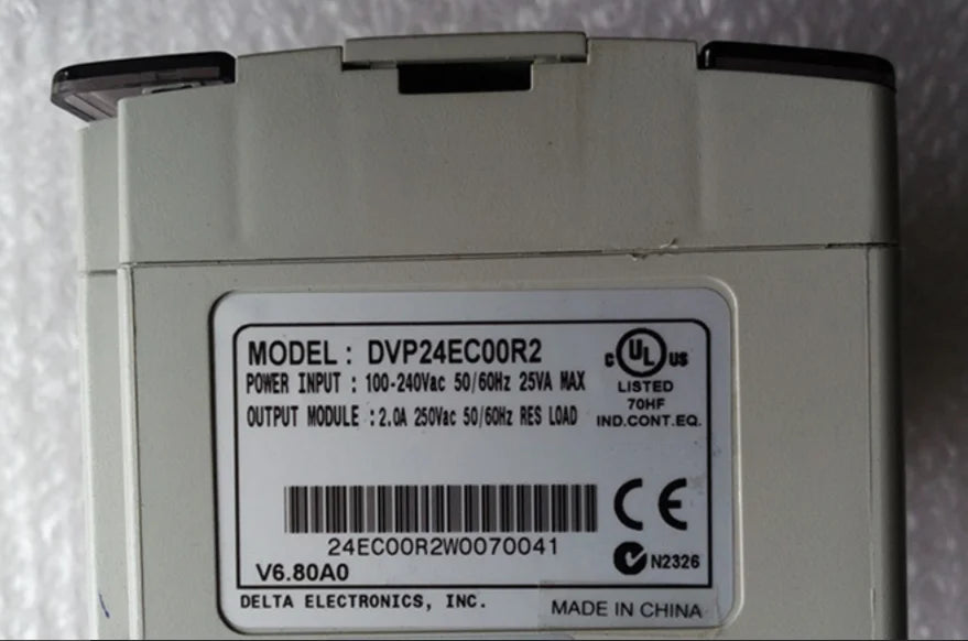NEW  Delta  DVP24EC00R2  programmable  controller  free shipping