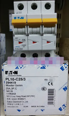 1PC  NEW   EATON  MOELLER  PL10-C25/3   free shipping