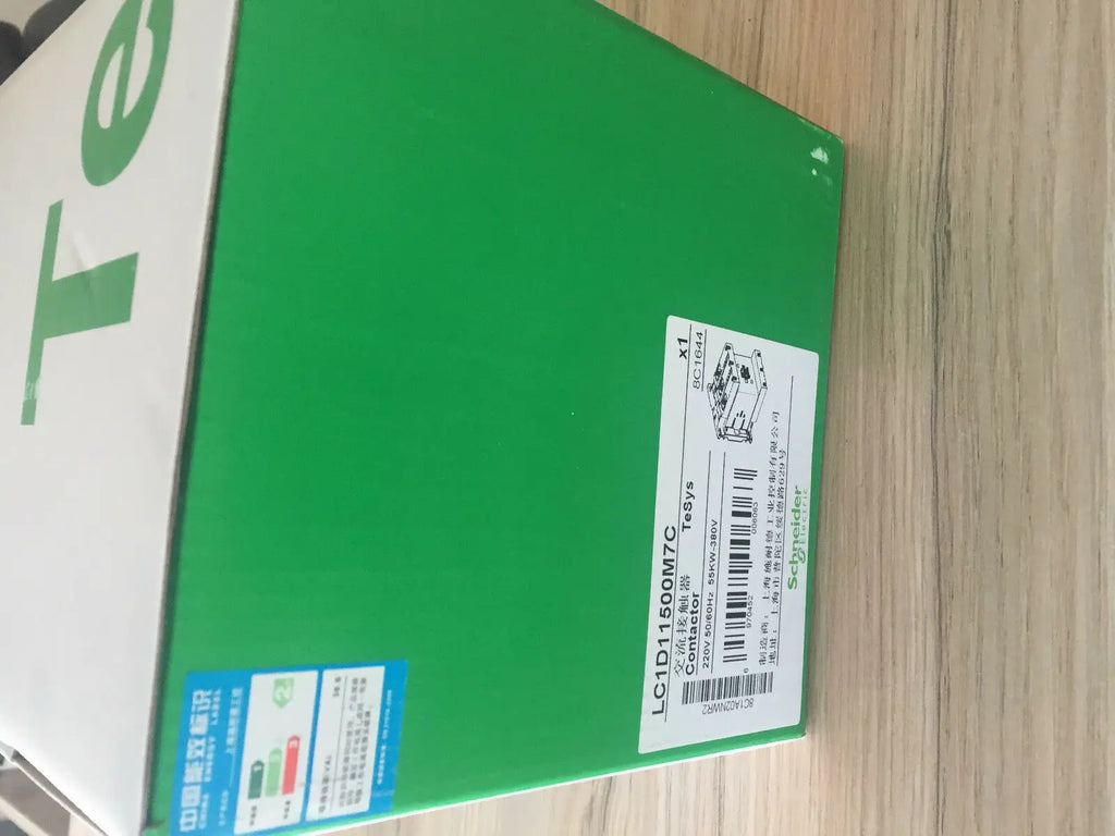 LC1-D11500M7C LC1D11500M7C AC220V 1PC NEW Schneider contactor