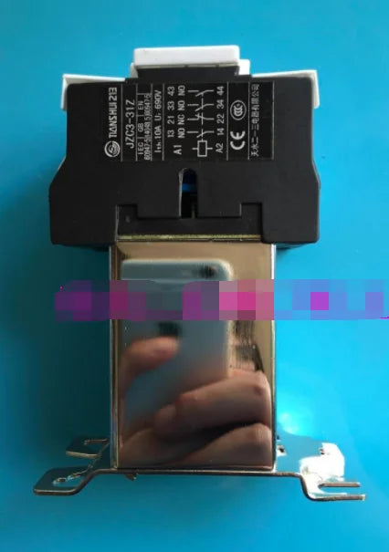 1PC  NEW   Tianshui 213   JZC3-31Z   DC24V   free  shipping