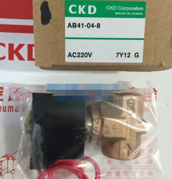 1PC  NEW   CKD   AB41-04-8-AC220V   AB41-04-8   AC220V  free  shipping