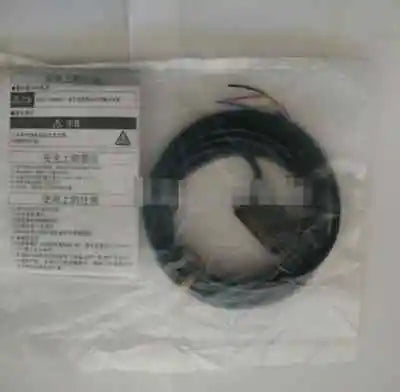 E3Z-B82 E3ZB82 1PC NEW OMRON Switch free shipping