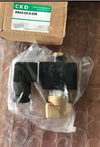 1PC  NEW  CKD  AB42-02-5-02E-DC24V   AB42-02-5-02E  DC24V  free  shipping