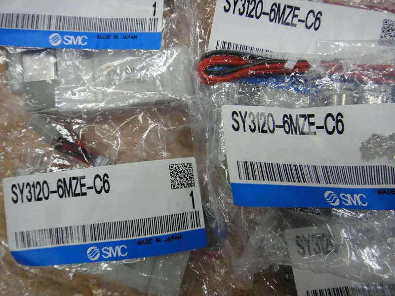NEW  SMC  SY3120-6MZE-C6  Solenoid valve  free shipping