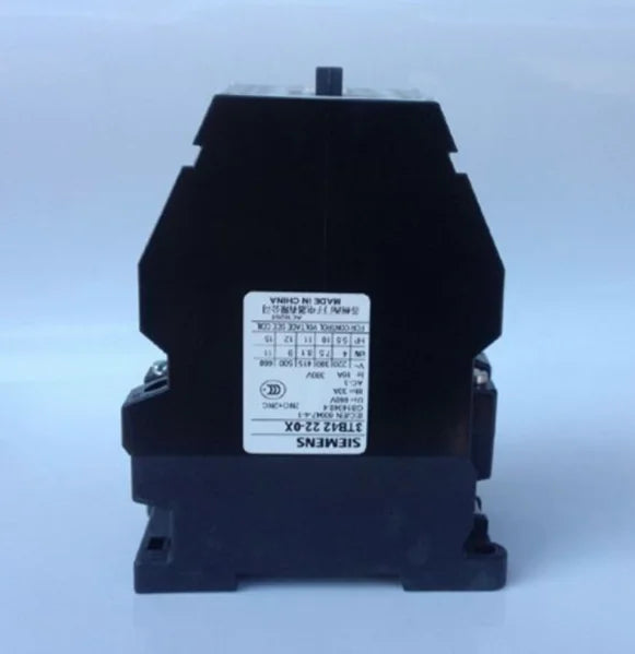 1PC  NEW   SIEMENS   3TB4222-0XB0  24V   free shipping