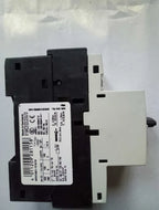 3RV1021-1FA10 3RV10 21-1FA10 1Pcs NEW Siemens 3.5-5A Circuit Breaker free ship