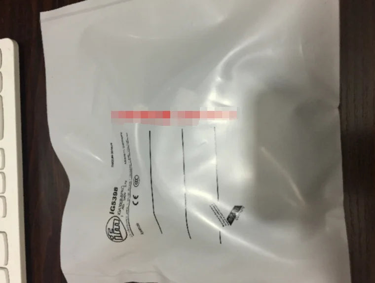 IG5398 1PC New IFM Proximity Sensor free ship