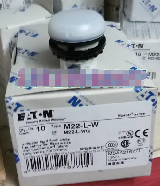 1PC  NEW   EATON  MOELLER  M22-L-W   free shipping