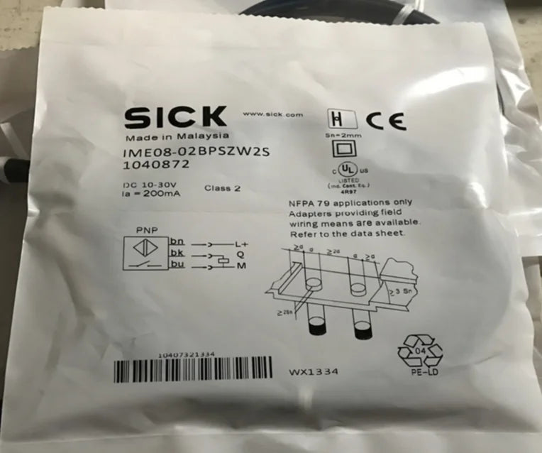 IME08-02BPSZW2S IME0802BPSZW2S 1PC New SICK Proximity Switch free ship