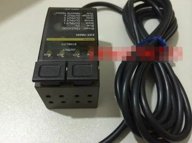 E3X-NM41 NEW Fiber Amplifier Photoelectric Sensor 12-24VDC free shipping
