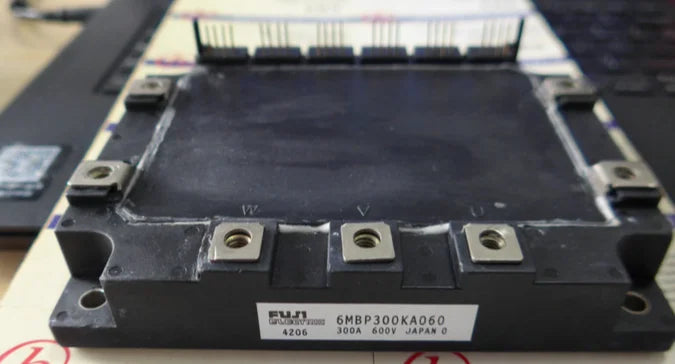 6MBP300KA060 6MBP300KA-060 1PC NEW FUJI MODULE free ship