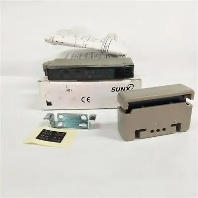 1pc new SUNX SU-7PJ
