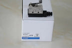 SHL-W255 SHLW255 New Omron Limit switch New in box free shipping