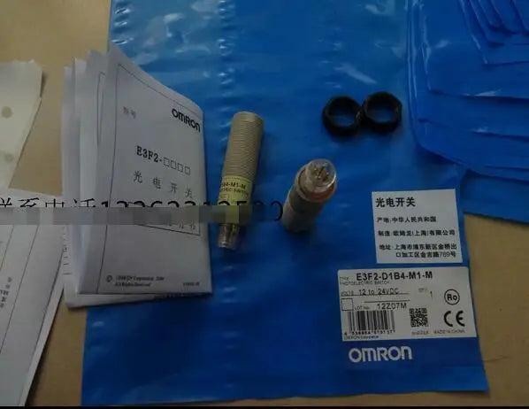 New in box OMRON E3F2-D1B4-M1-M