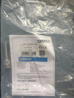 1PC NEW Omron E2E-X1R5E1-M1 Proximity Sensor with Hexagon Nuts free shipping