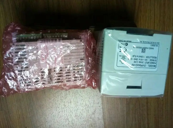 DVP04AD-H2 DVP04ADH2 1PCS NEW Delta PLC MODULE free shipping