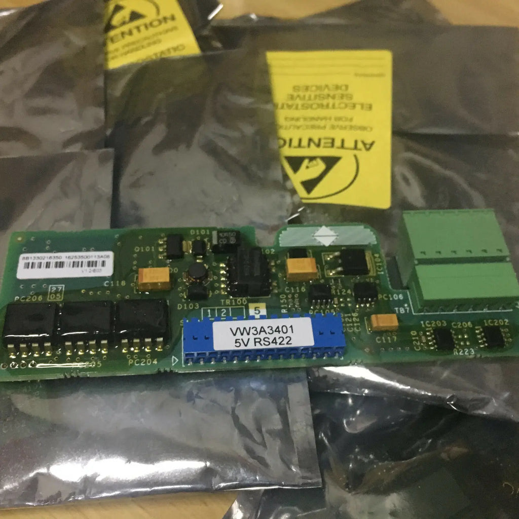 VW3A3401 1PC NEW Schneider encoder card