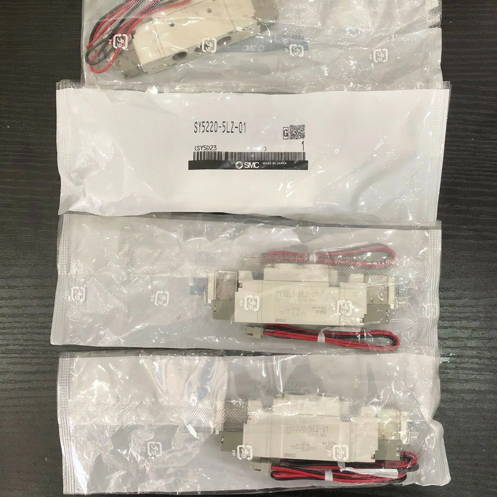 New SMC SY5220-5LZ-01 Solenoid valve free shipping