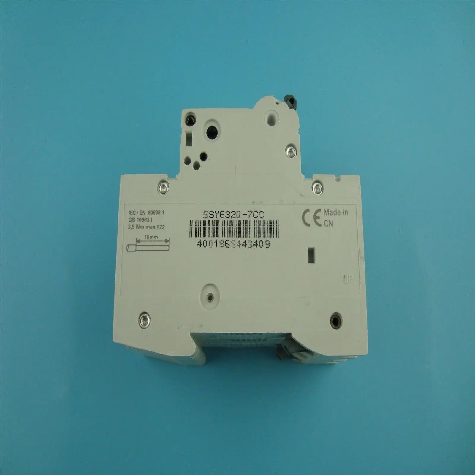 New Siemens 5SY6320-7CC circuit breaker free shipping