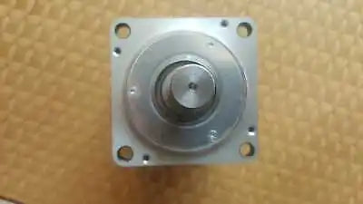 1pc new Yaskawa SGMJV 04A3L21 400W
