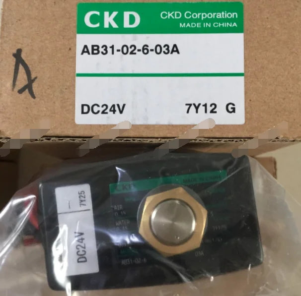 1PC  NEW  CKD   AB31-02-6-03A-DC24V   AB31-02-6-03A  DC24V  free  shipping