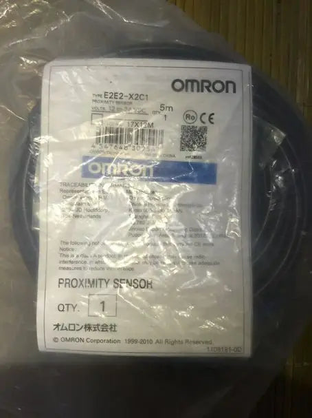E2E-X2C1 E2E X2C1 New IN BOX OMRON free shipping