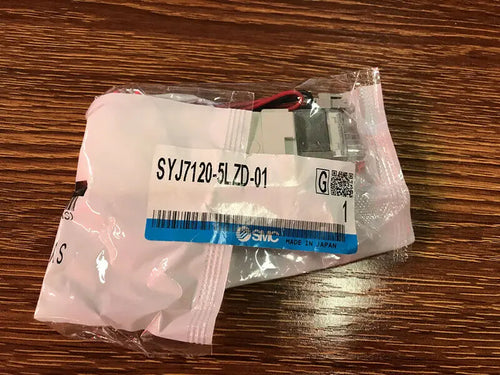 1PC   NEW   SMC    SYJ7120-5LZD-01      free   shipping