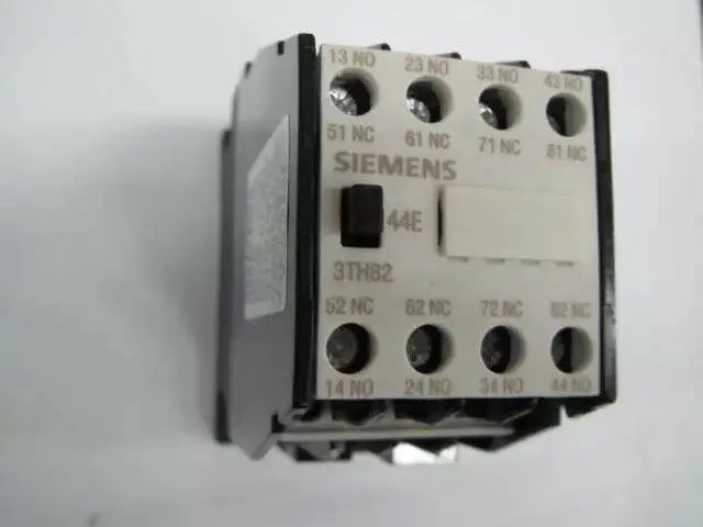 New Siemens 3TH8244-0XQ0 AC380V Intermediate relay free shipping