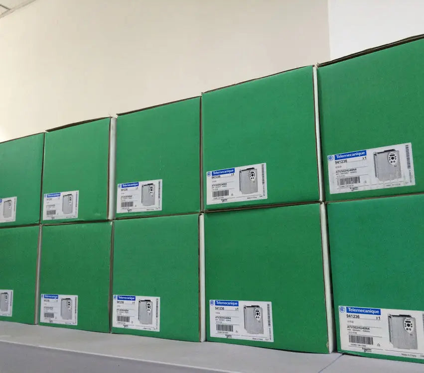 ATV302HU40N4 1PC NEW Schneider