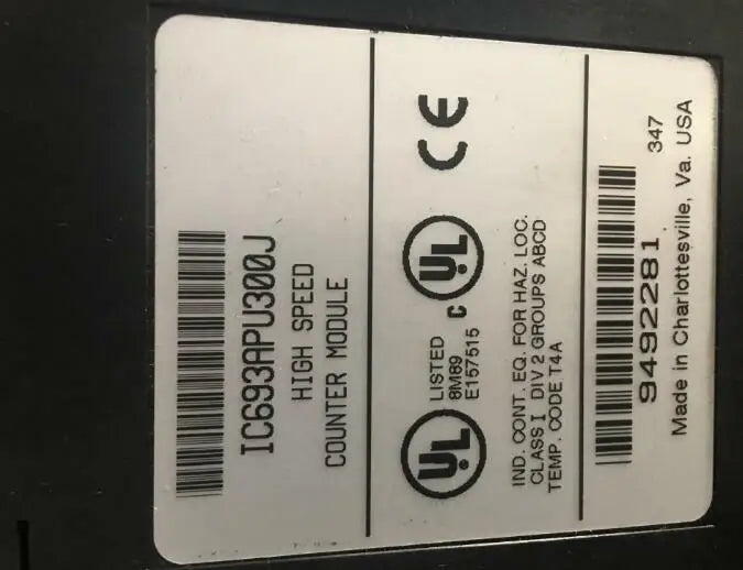 1PC new in box GE  IC693APU300J