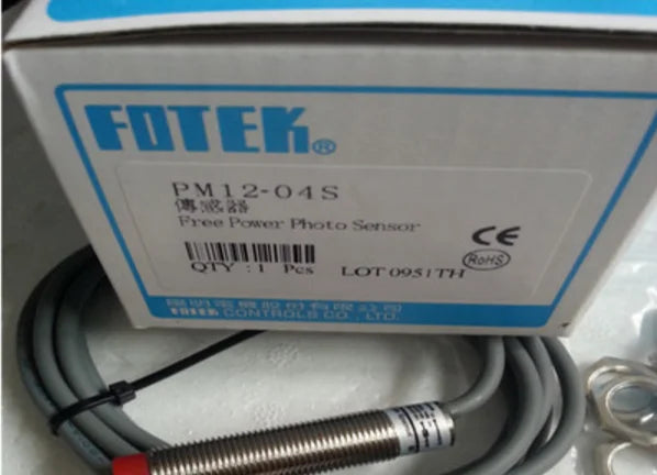 PM12-04S PM1204S 1PC NEW FOTEK Inductive Proximity Sensor free ship