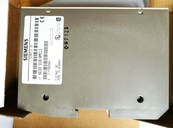 1PC new in box  Siemens  6ES5 318-8MC11 6ES5318-8MC11