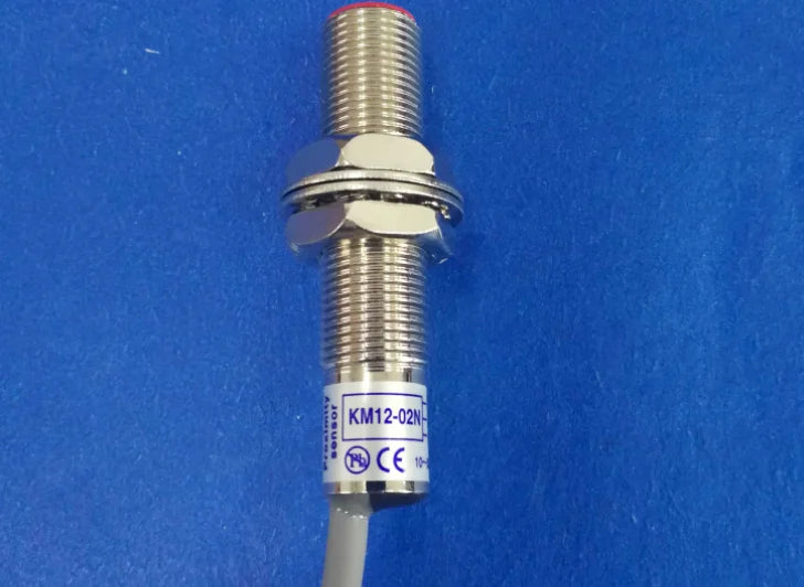 1pc FOTEK KM12-02N Proximity switch free shipping