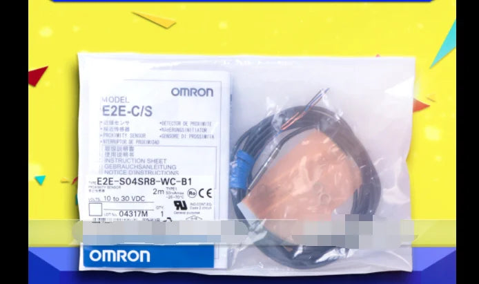 1PC  NEW   Omron   E2E-S04SR8-WC-B1    free  shipping