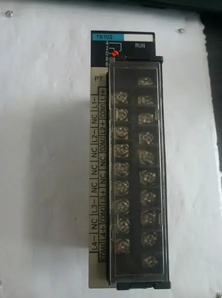 C200H-TS102 C200H TS102 NEW IN BOX Omron PLC Temperature Module free shipping