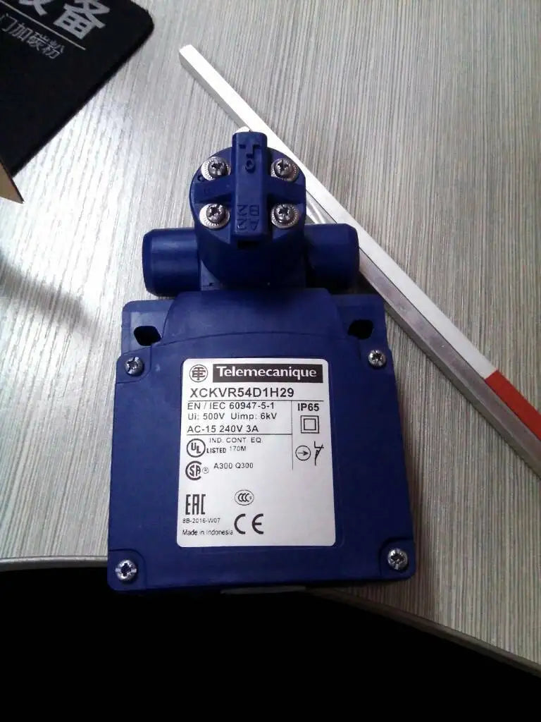 XCKMR54D1H29 1PC NEW Schneider
