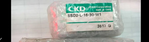 1PC  NEW    CKD    SSD2-L-16-30-W1      free   shipping