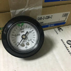 New SMC G46-2-02M-C Pressure gauge free shipping