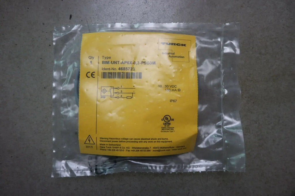 NEW  TURCK  magnetic  switch  BIM-UNT-AP6X-0,3-PSG3M  free shipping
