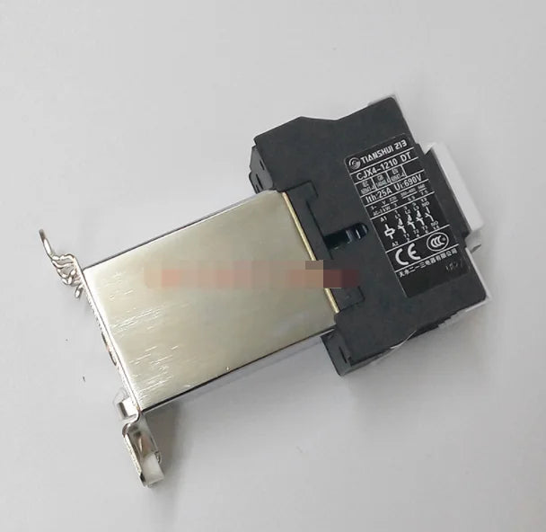 1PC  NEW   Tianshui 213   CJX4-1210DT   DC220V   free  shipping