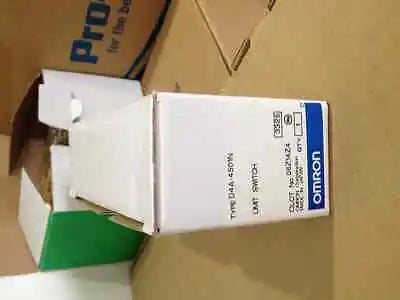 D4A-4501N D4A4501N New Omron limit switch free shipping