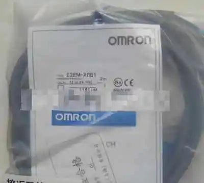 E2EM-X8B1 E2EMX8B1 New Omron proximity switch free shipping