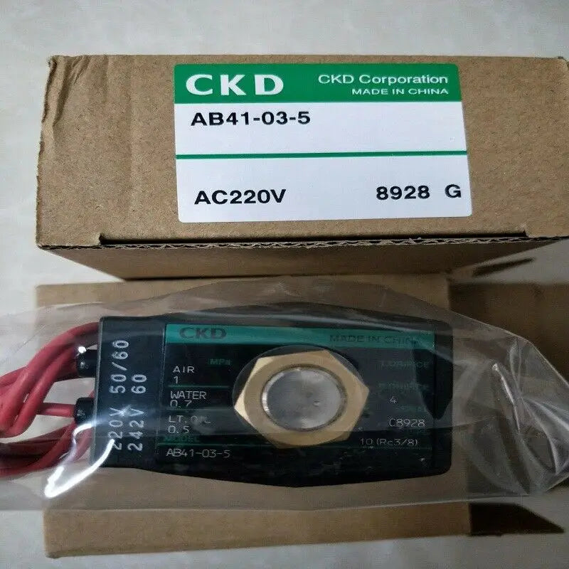 1PC  NEW  CKD   AB41-03-5-AC220V  AB41-03-5   AC220V   free  shipping