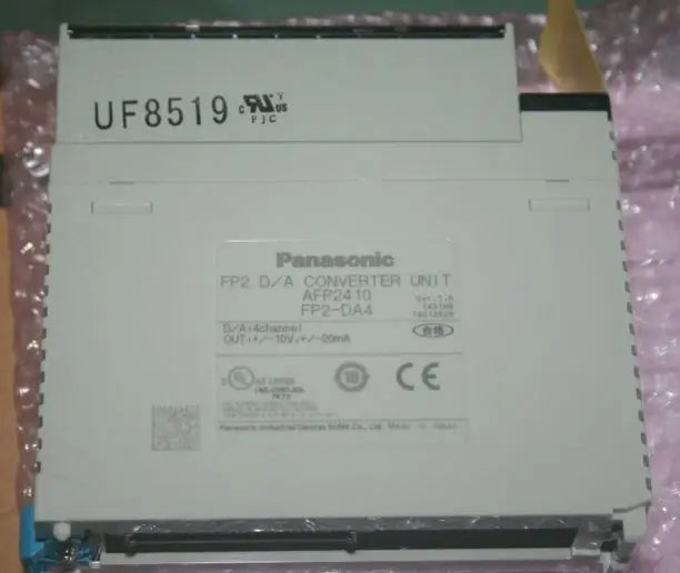 New in box Panasonic FP2-DA4(AFP2410) Converter Unit free shipping
