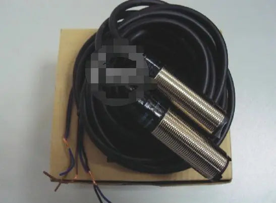 BR20M-TDTD-P BR20MTDTDP 1PC NEW IN BOX Autonics Photoelectric Sensor free ship