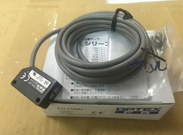 ZD-L09N ZDL09N 1PCS NEW Optex Photoelectric Switch free shipping
