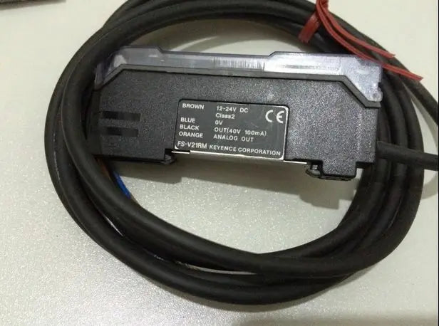 1PC New in box Keyence Fiber Sensor Amplifier FS-V21RM FS V21RM free shipping