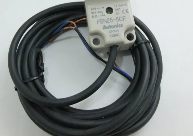 PSN25-5DP PSN255DP New AUTONICS Proximity Sensor free shipping